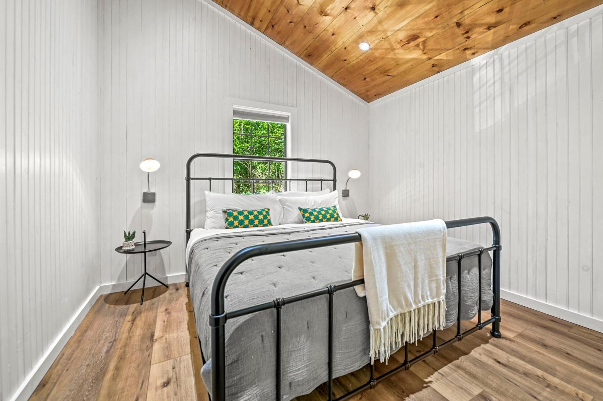 סביירוויל Smoky Mountains Hut Tub Cabin Dog Friendly מראה חיצוני תמונה