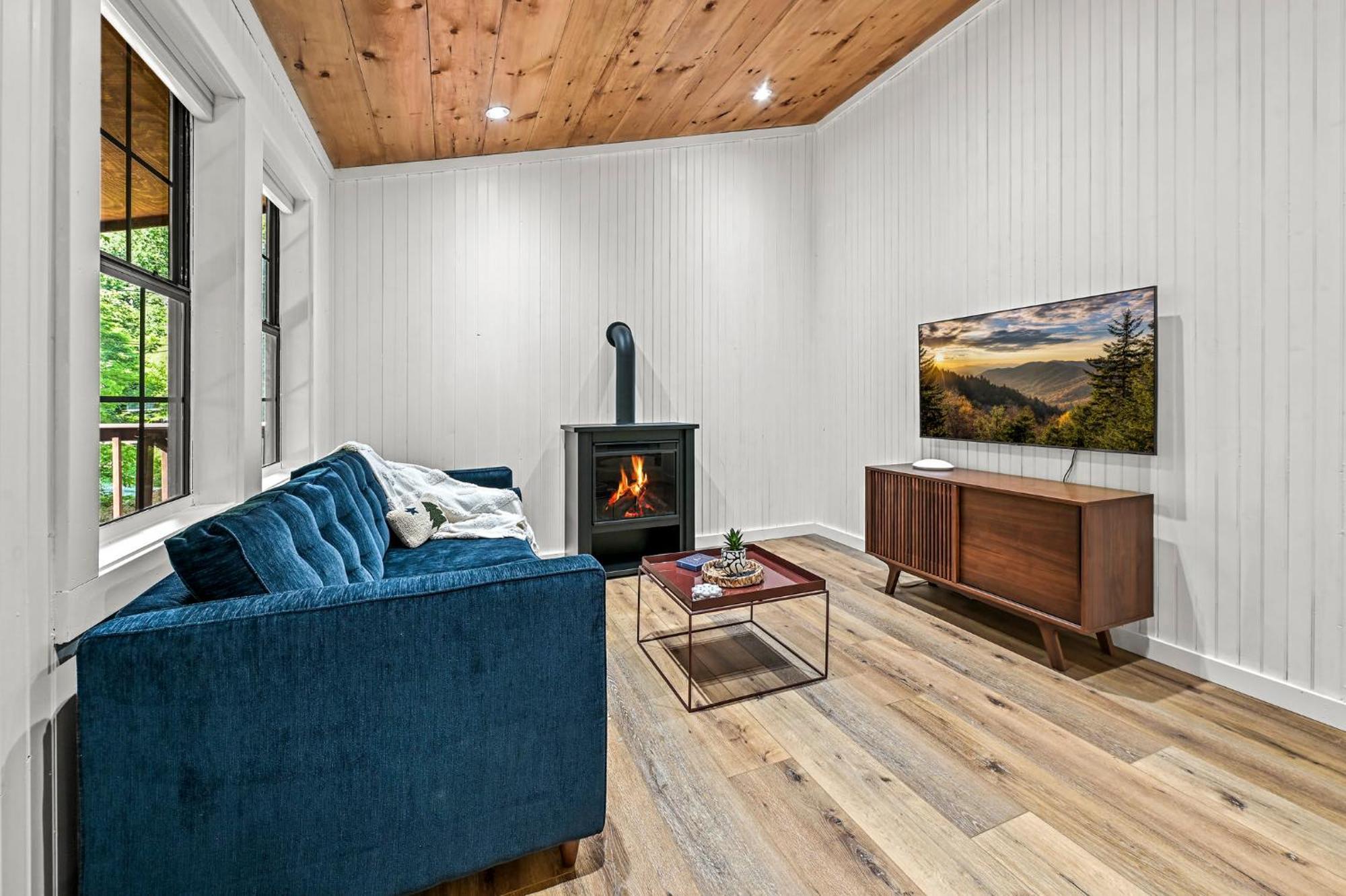 סביירוויל Smoky Mountains Hut Tub Cabin Dog Friendly מראה חיצוני תמונה
